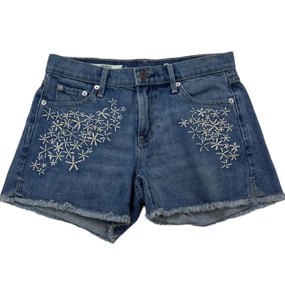 Gap 1969 Embroidered Original Best Girlfriend Short